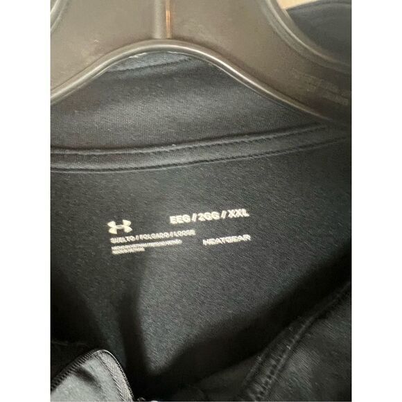 Under Armour Mens Black Heatgear 1/2 Zip Pullover - Picture 2 of 3